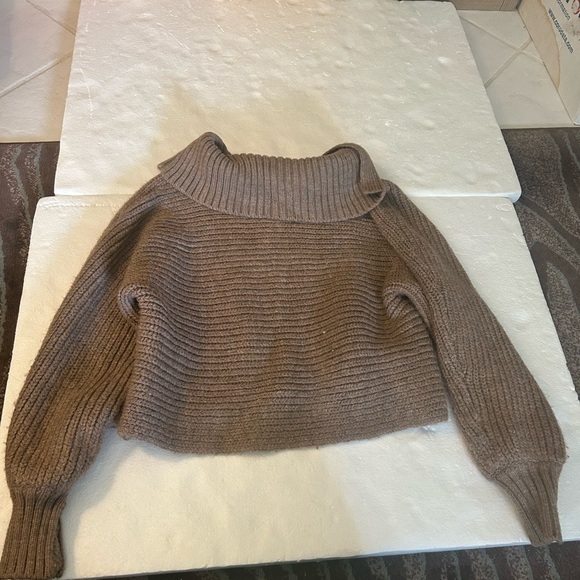 House of Harlow 1960 chunky v neck pull over oversized collar sweater - Picture 14 of 14